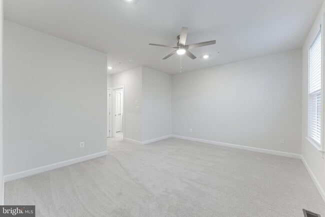 Building Photo - 21815 Express Ter