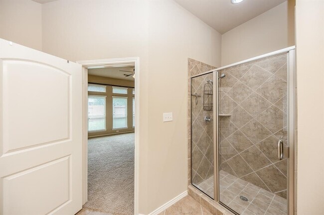 Building Photo - 29011 Davenport Dr