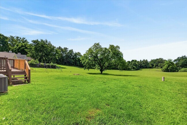 Building Photo - 91 Grassmire Dr