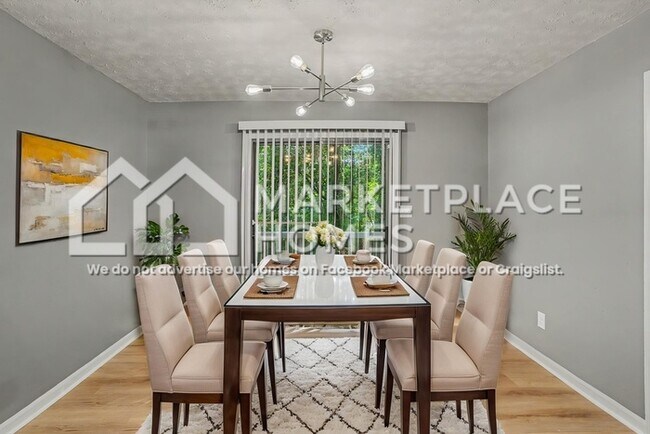 Building Photo - 956 Windwood Ct