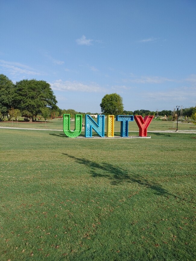 Building Photo - 804 Jenkins St