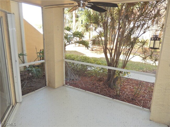 Building Photo - 12560 Equestrian Cir