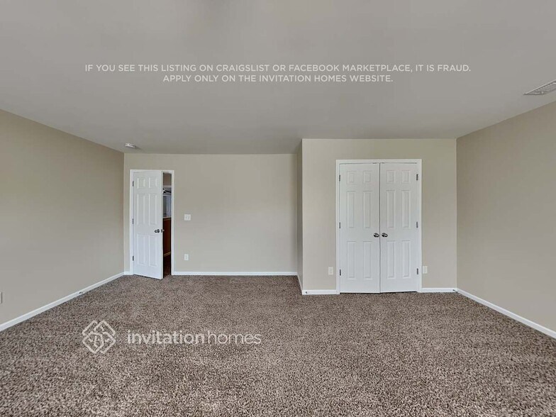 Building Photo - 3302 Streamside Dr