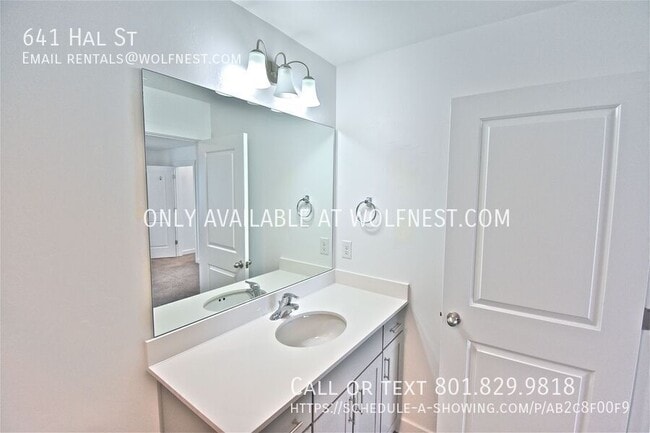 Building Photo - 641 Hal St