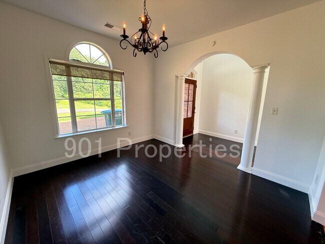 Building Photo - 5167 Rachel Forest Cove