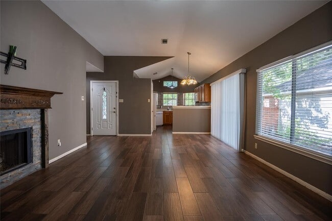 Building Photo - 46 N Rushwing Cir