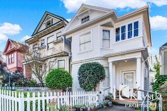 Building Photo - 519 Virginia St