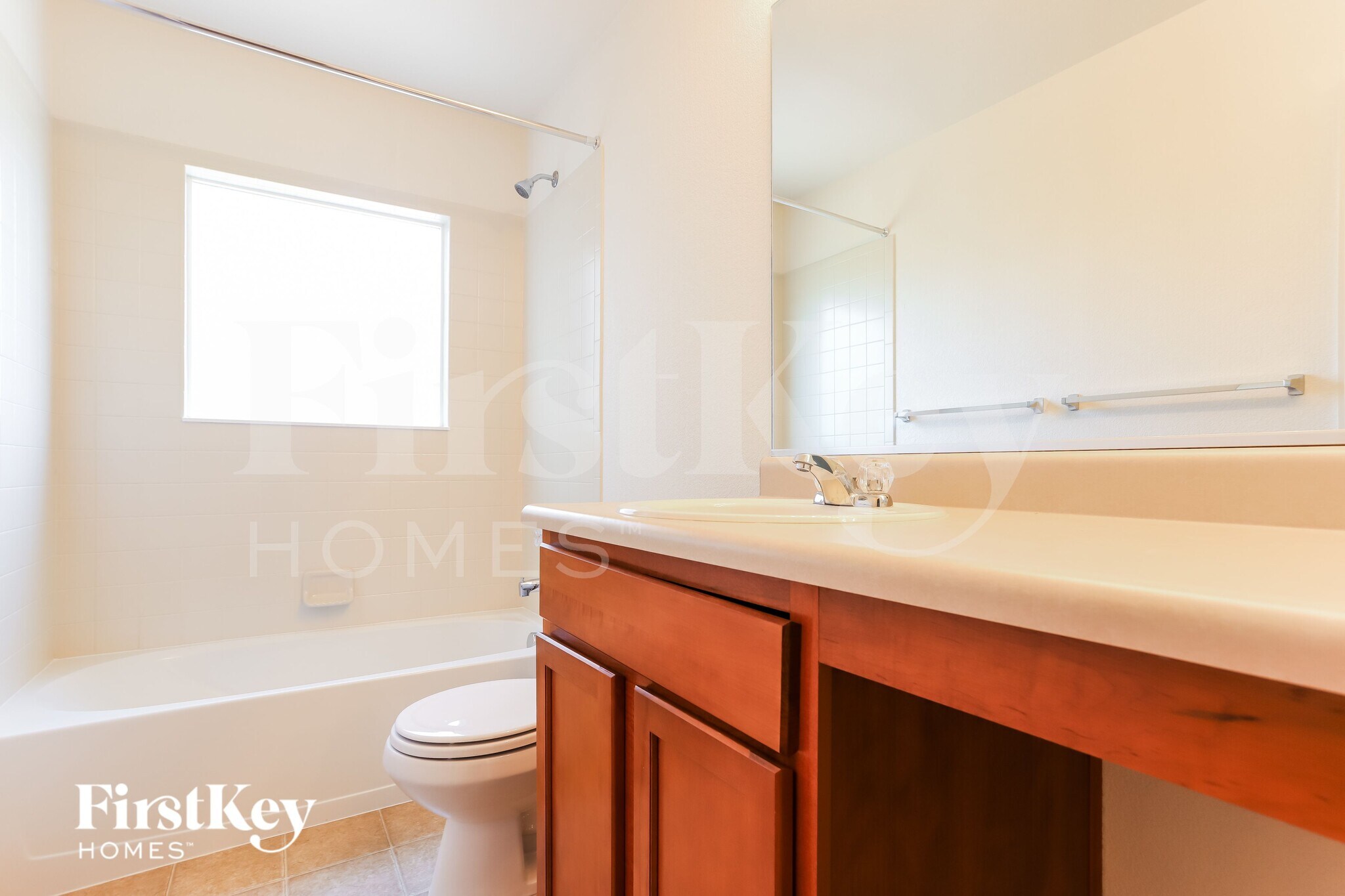 Building Photo - 25028 E Canal Pl