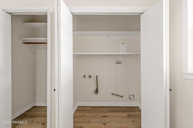 Building Photo - 240 N College Rd