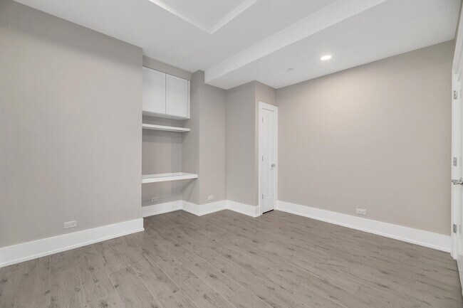 Bedroom with window, closet and desk - 38 Gilbert Ave
