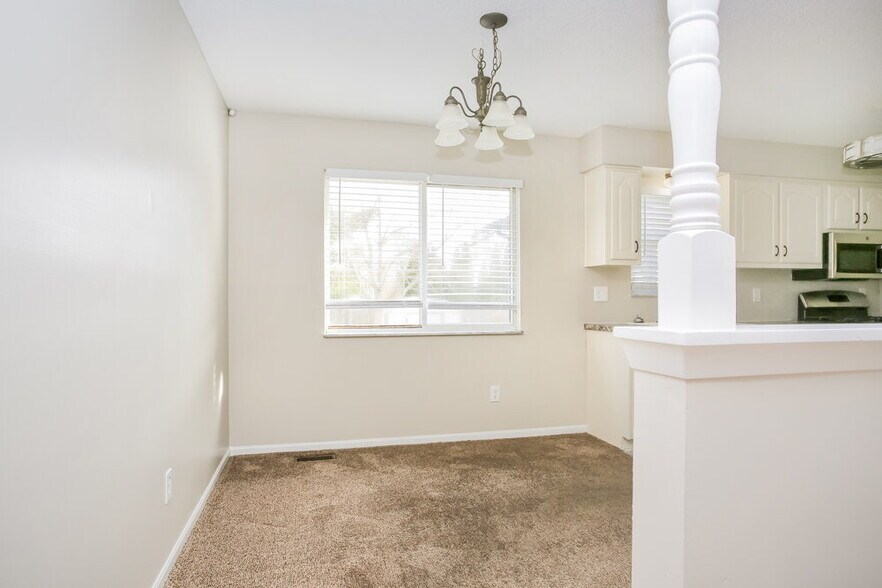 Building Photo - 5335 Brayton Ave