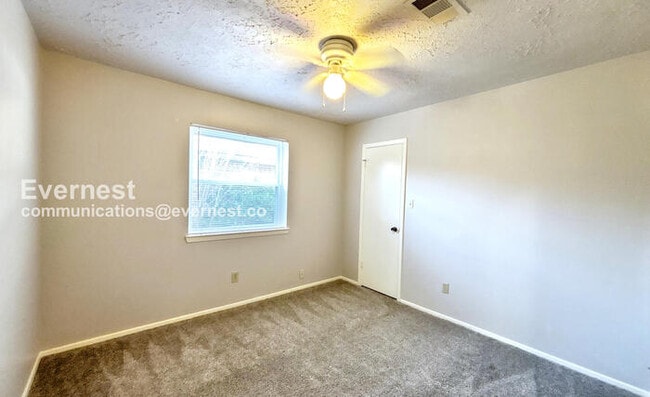 Building Photo - 13507 Tara Oak Dr