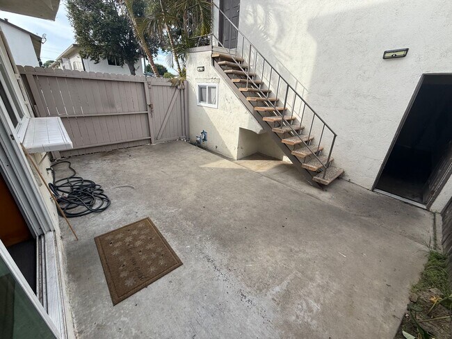 Building Photo - Paradise Manor Condo for lease