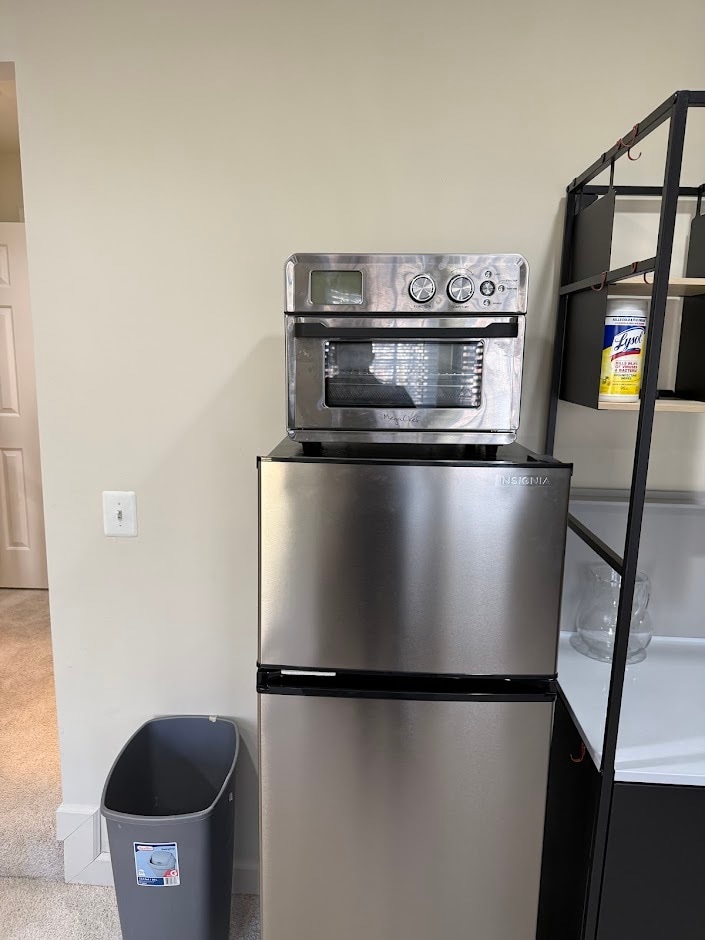 Fridge and Air Fryer - 9211 Point Replete Dr