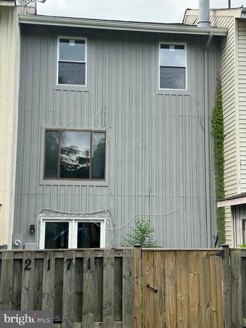 Building Photo - 2171 Oram Pl