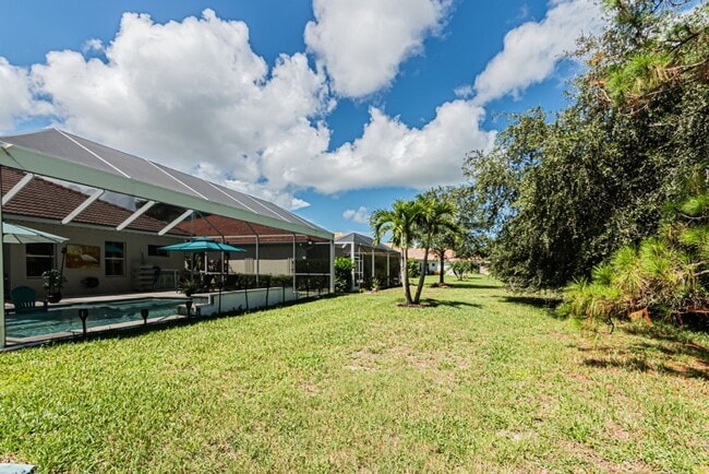 Building Photo - Seasonal or Annual Luxury Home With Pool in Reflection Lakes - AVAIL APRIL-FORWARD