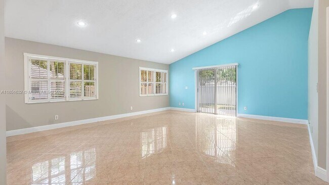 Building Photo - 2957 Quail Run Ln