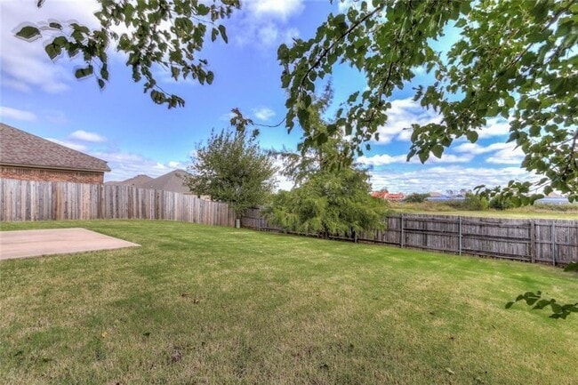 Building Photo - 16228 Panther Way