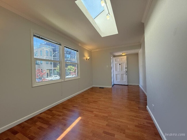 Building Photo - 31 N Ellsworth Ave