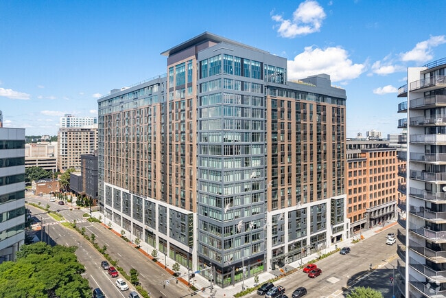 Building Photo - The Smyth