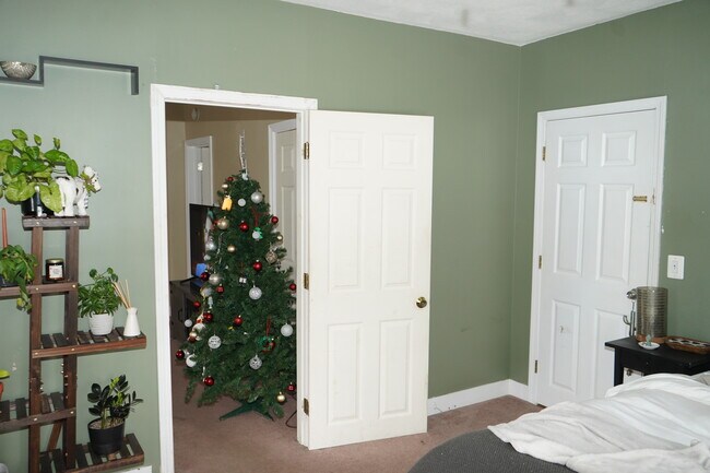 Building Photo - 1 Dean St