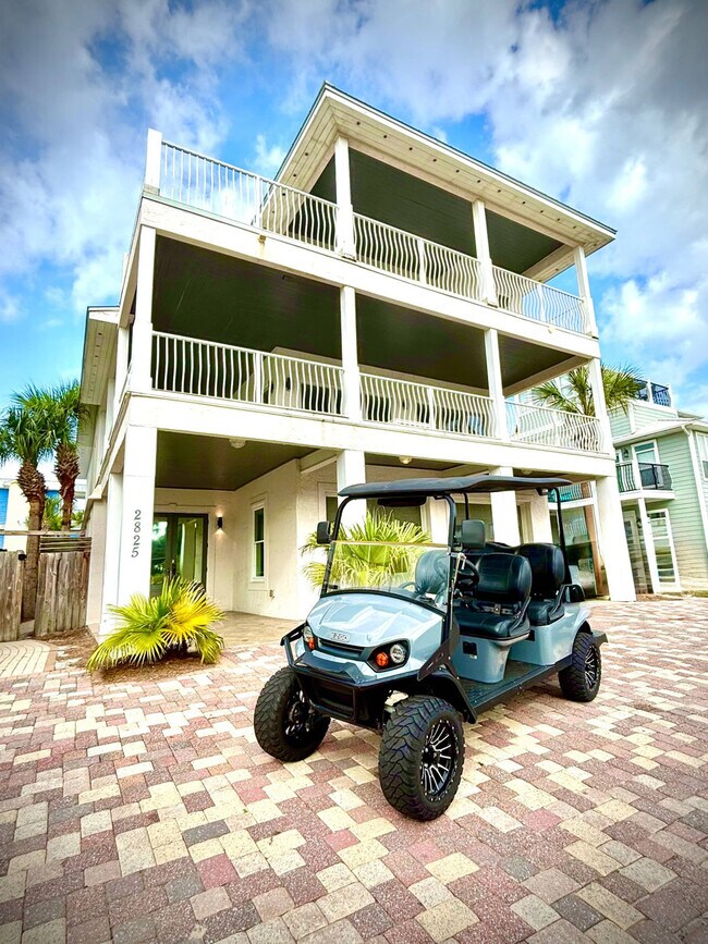 Building Photo - 2825 Scenic Hwy 98