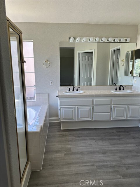 Building Photo - 32149 Callesito Fadrique