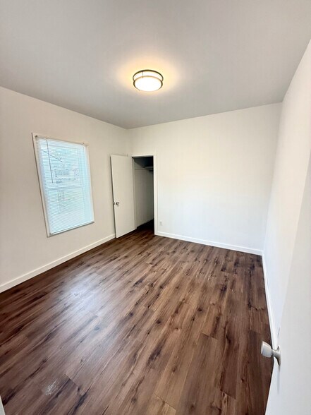 Building Photo - 3203 Ave A