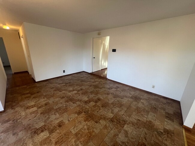 Building Photo - Beautiful 4 bed 2 bath home in Sunnyvale. Must see!