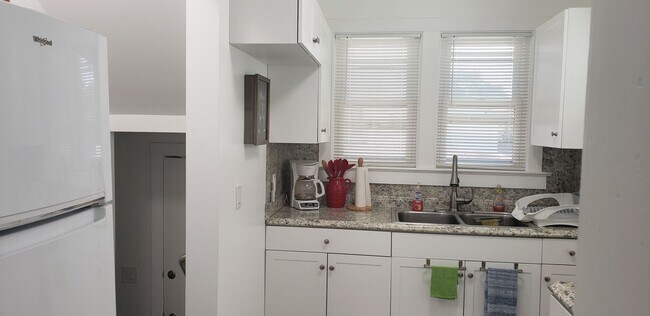 Building Photo - Charming, Comfortable And Convenient 2 Story Residential Home for Rent