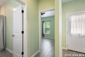 Building Photo - 419 San Manuel Ave