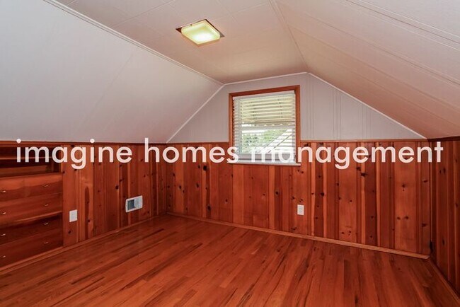 Building Photo - 1134 Alwil Dr