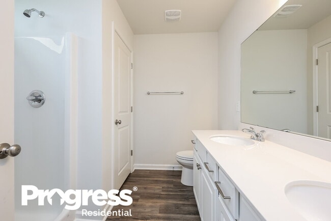 Building Photo - 441 Pollyanna Dr