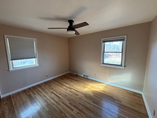 Building Photo - 1043 College Ln