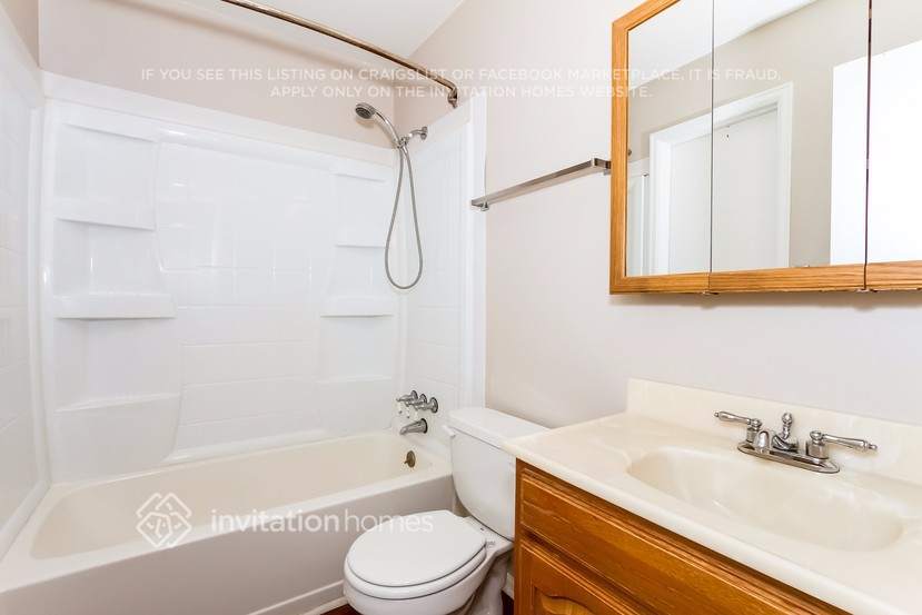 Building Photo - 17964 E Utah Pl