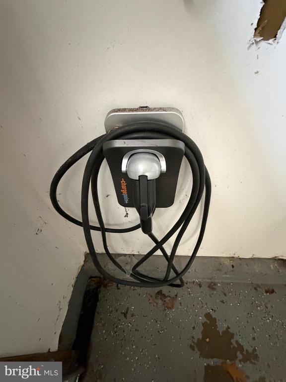 Building Photo - 18948 Quail Valley Blvd