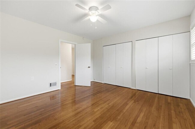 Building Photo - 3302 Wynn Dr