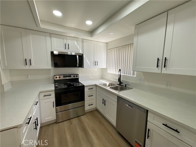 Building Photo - 470 S Ranch View Cir