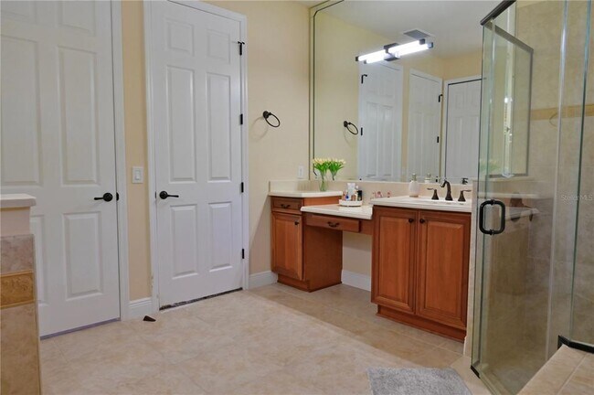 Building Photo - 3813 Golden Knot Dr