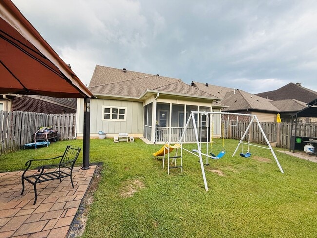 Building Photo - Black Creek Station – Just 8 Minutes from ...