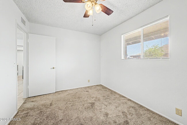 Building Photo - 2931 E Beck Ln