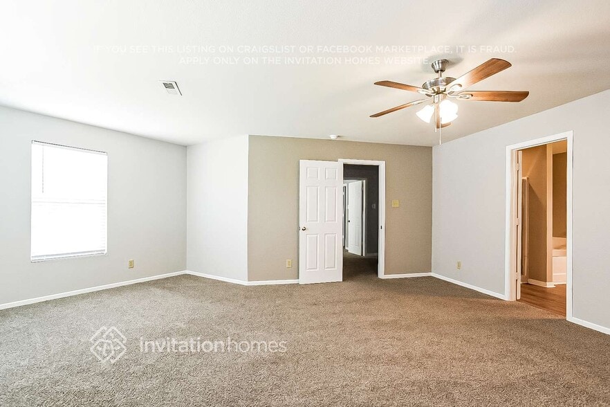 Building Photo - 1628 Bray Dr
