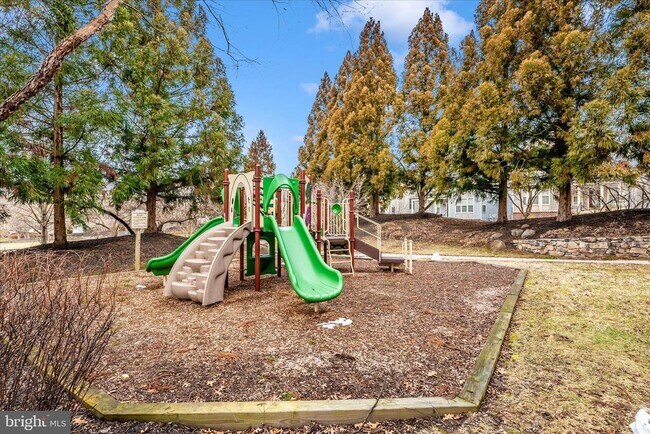 Building Photo - 3907 Braveheart Cir