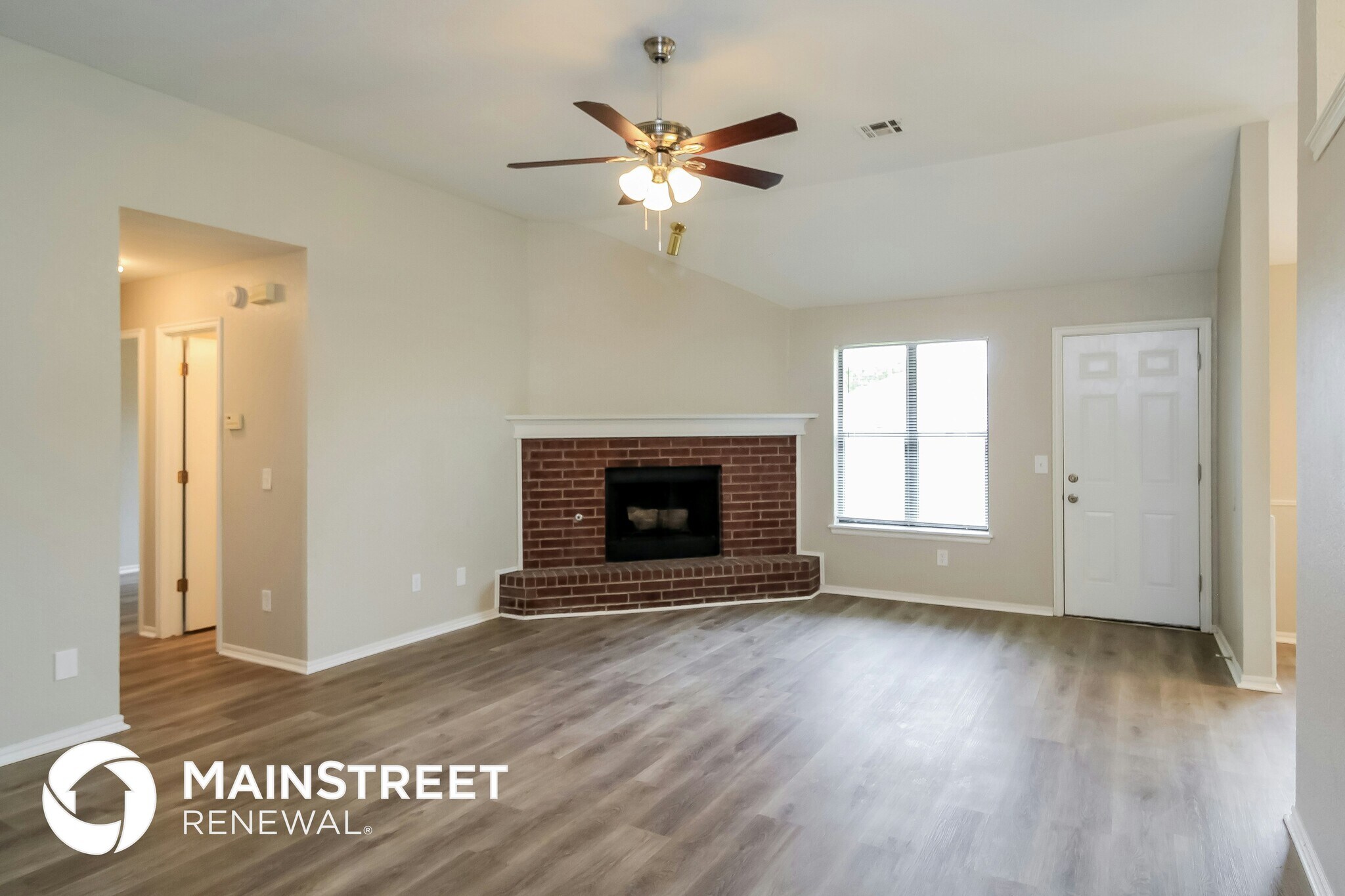 Building Photo - 6012 SE 83rd Pl