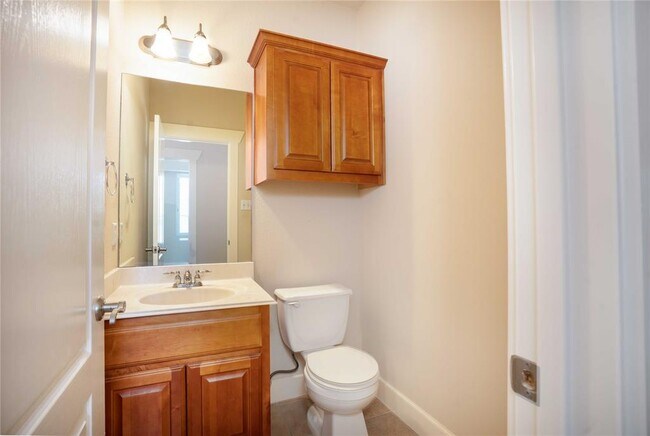 Building Photo - 210 Rivulet Ln