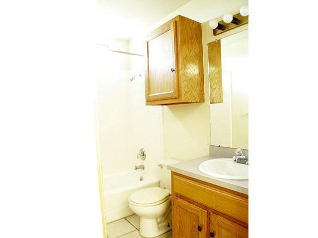 Building Photo - 15506 Enid Dr