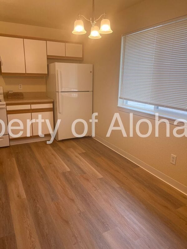 Building Photo - 4653 W Pasadena Ln