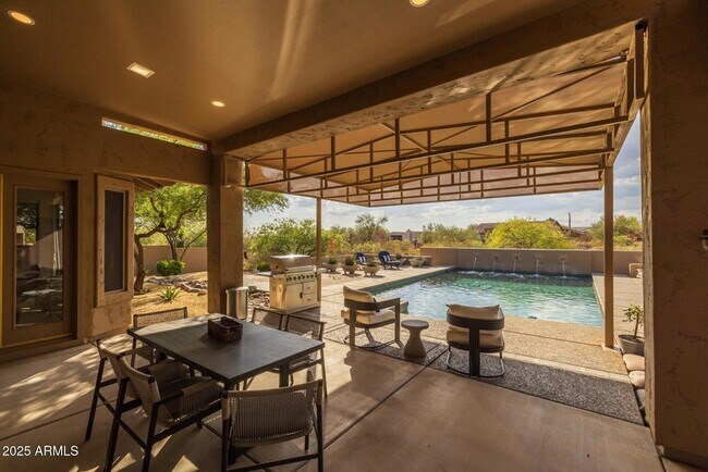 Building Photo - 7474 E Red Bird Rd