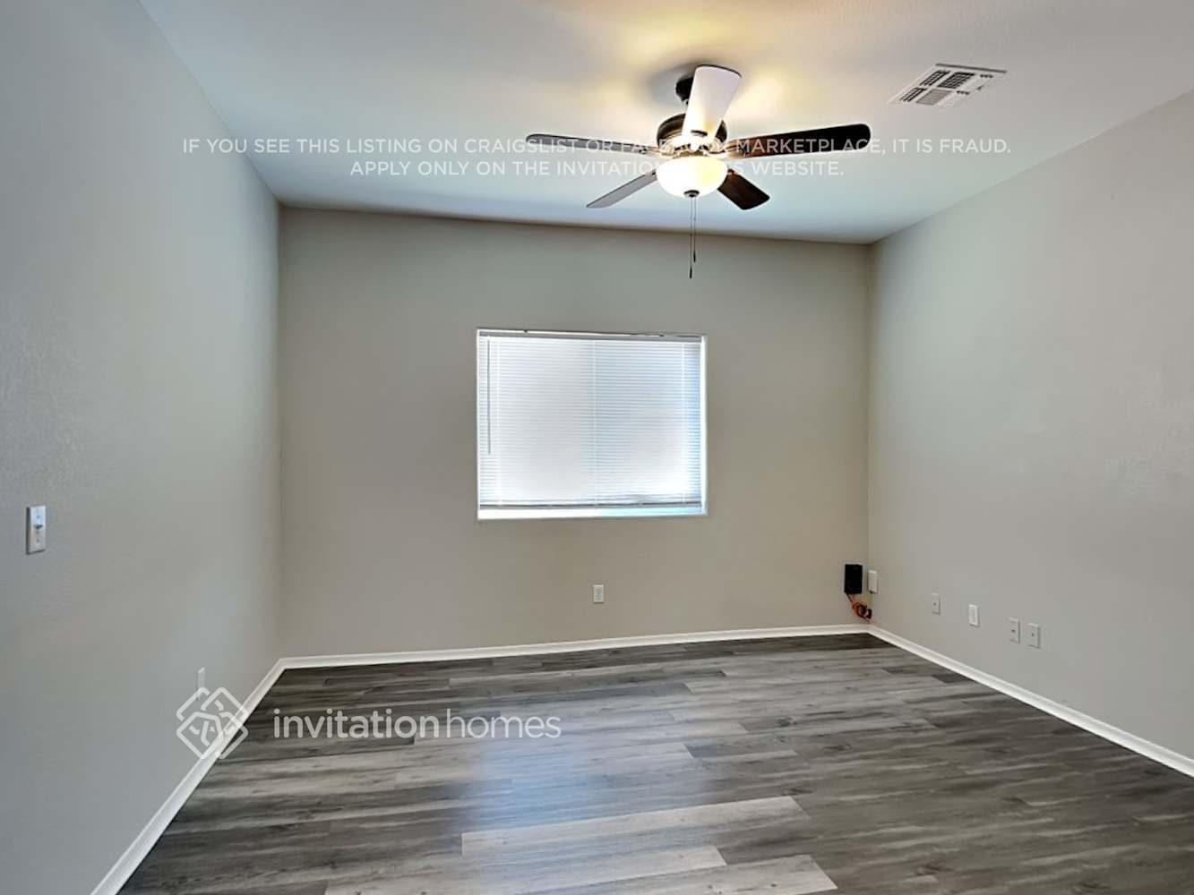 Building Photo - 5702 N 73rd Ln