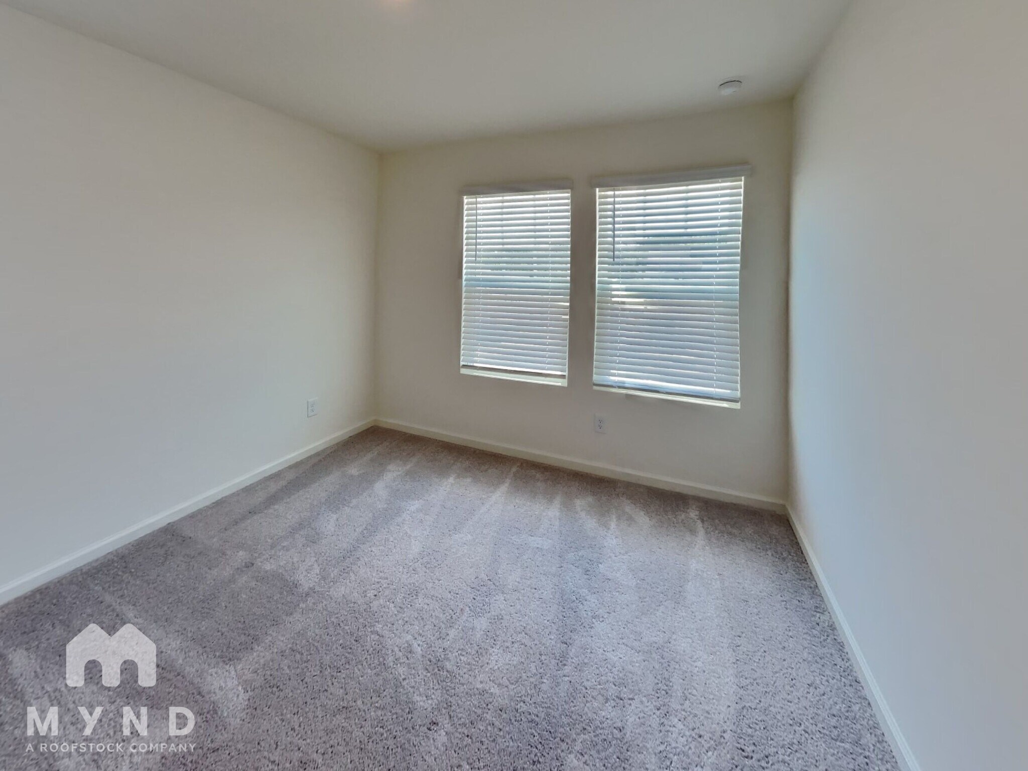 Building Photo - 2622 Senegal Wy